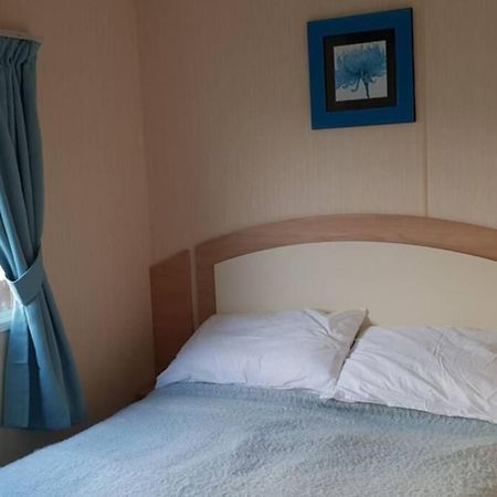 8 Berth Caravan On The Fab Presthaven Beach Resort Престатин Екстериор снимка